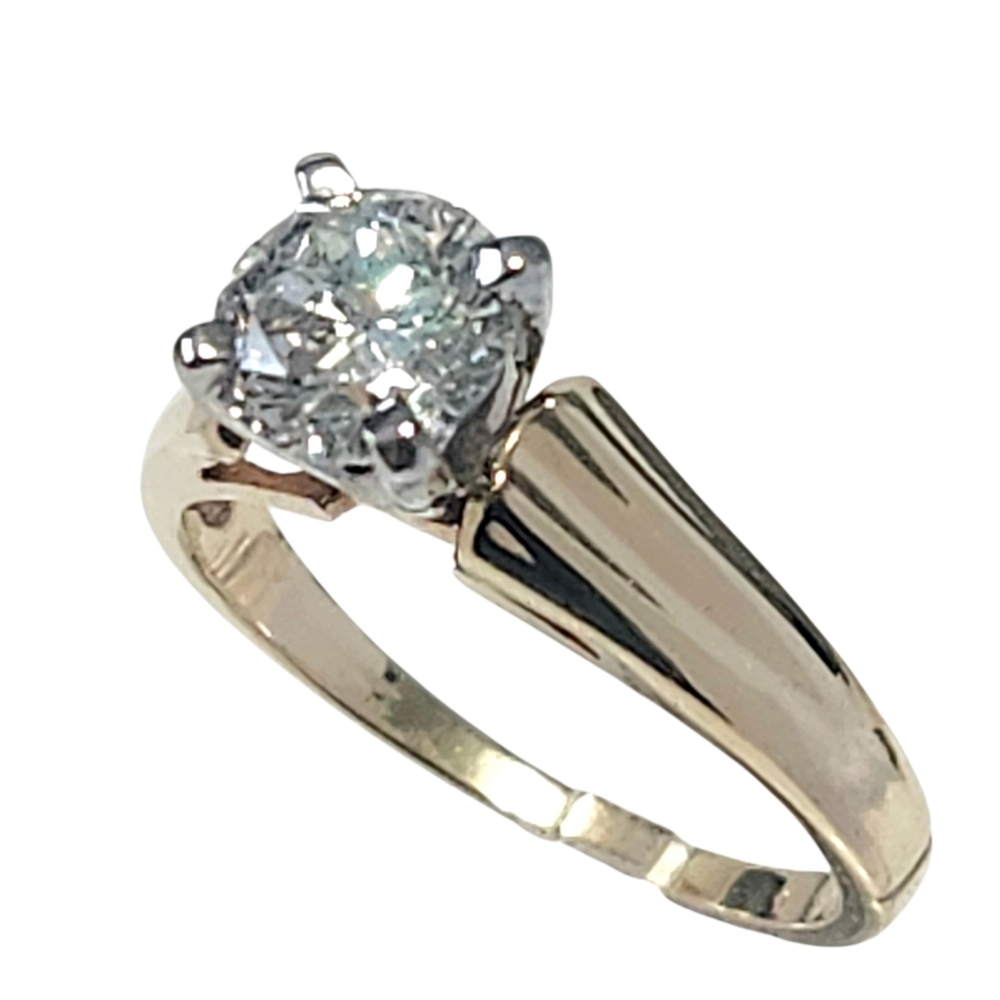 0.90 ctw Diamond F colour 14K Gold Solitaire Ring w/ Certificate